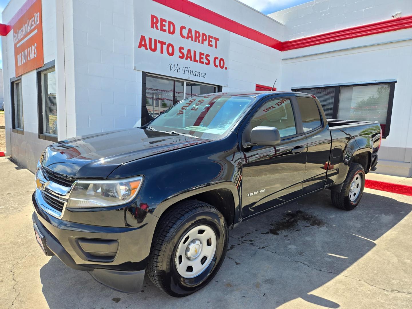 2017 BLACK Chevrolet Colorado Work Truck Ext. Cab 2WD (1GCHSBEA8H1) with an 2.5L L4 DOHC 16V GAS engine, 6A transmission, located at 503 West Court, Seguin, TX, 78155, (830) 379-3373, 29.568621, -97.969803 - Photo#0